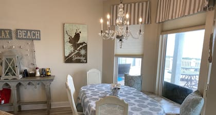 !!Golden Opportunity !! Gated Community, Beach Front! Awesome Beach Front Views