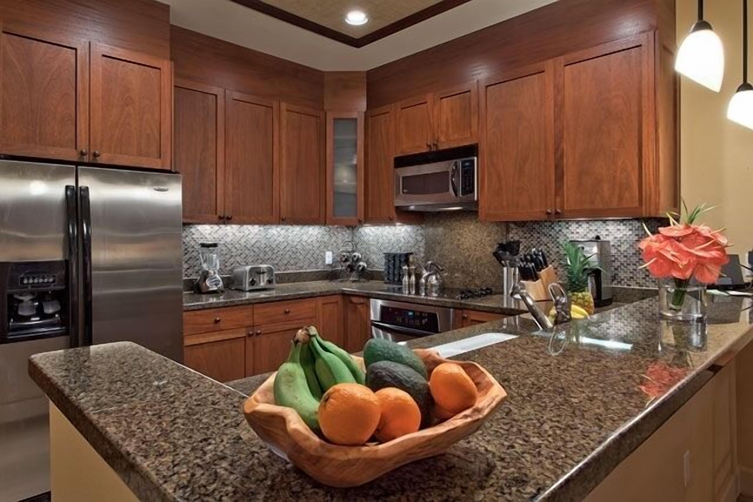 If Looks could Kill...Prime Location, Close to pool. "Weekly Discount! 