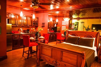 Brownstone Sea Beach