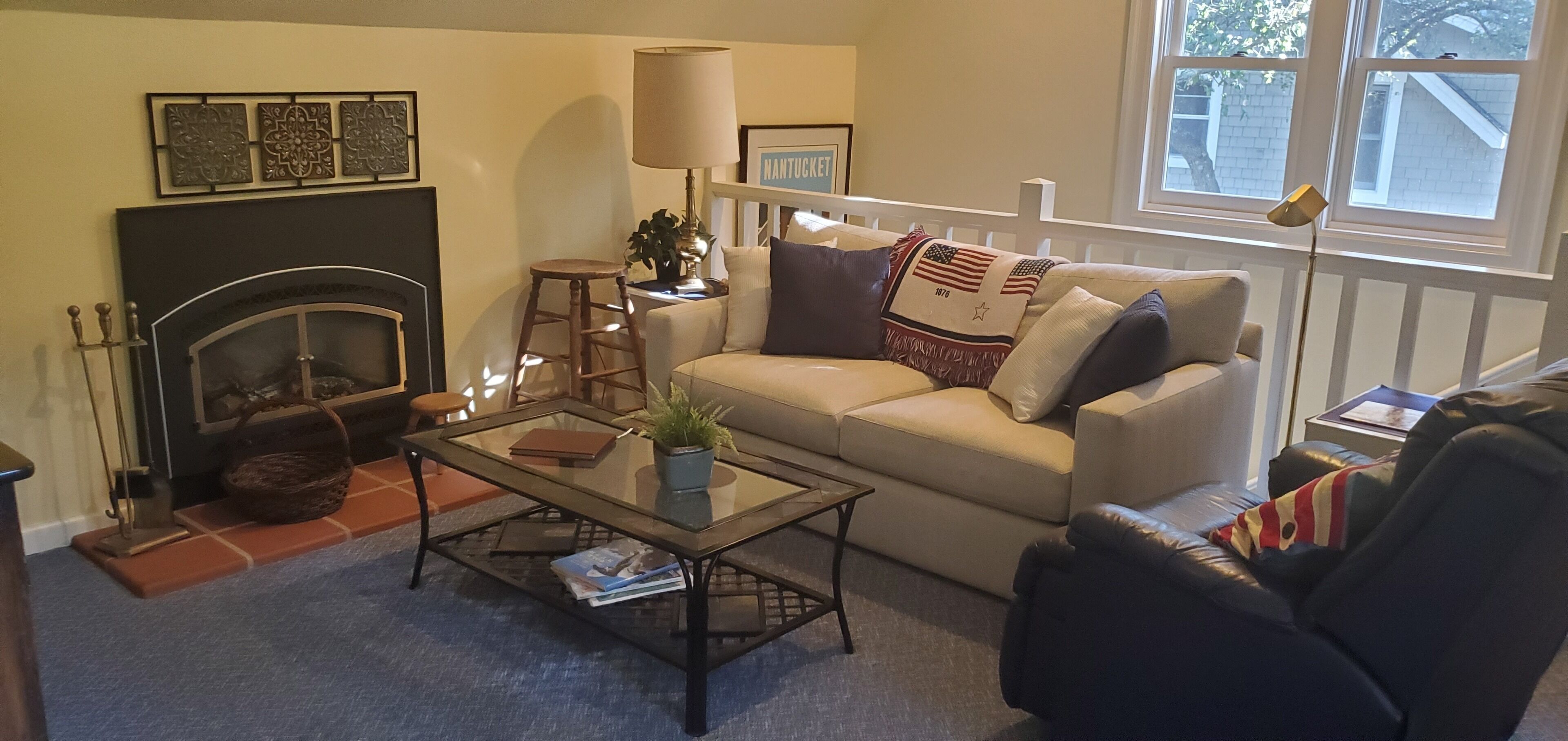 Cottage in the Oaks with Pool