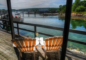 Terrace/patio - Pier One Vacation Rentals (Southwest Harbor)