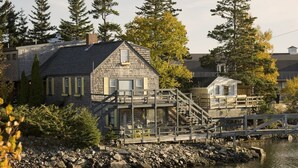 Exterior - Pier One Vacation Rentals (Southwest Harbor)