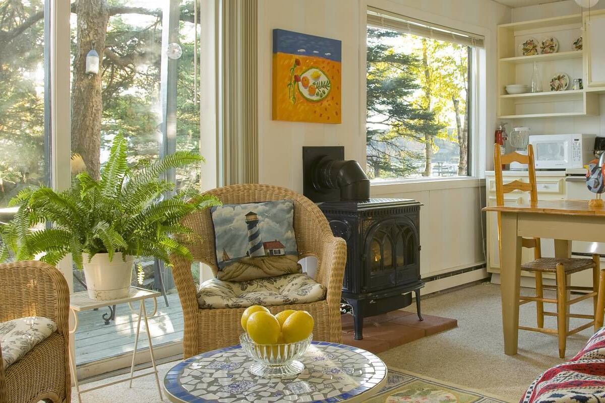 Suite (Quata-Deck) | Iron/ironing board, WiFi (free), individually decorated