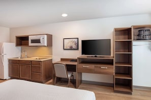 Desk, blackout drapes, iron/ironing board, free WiFi