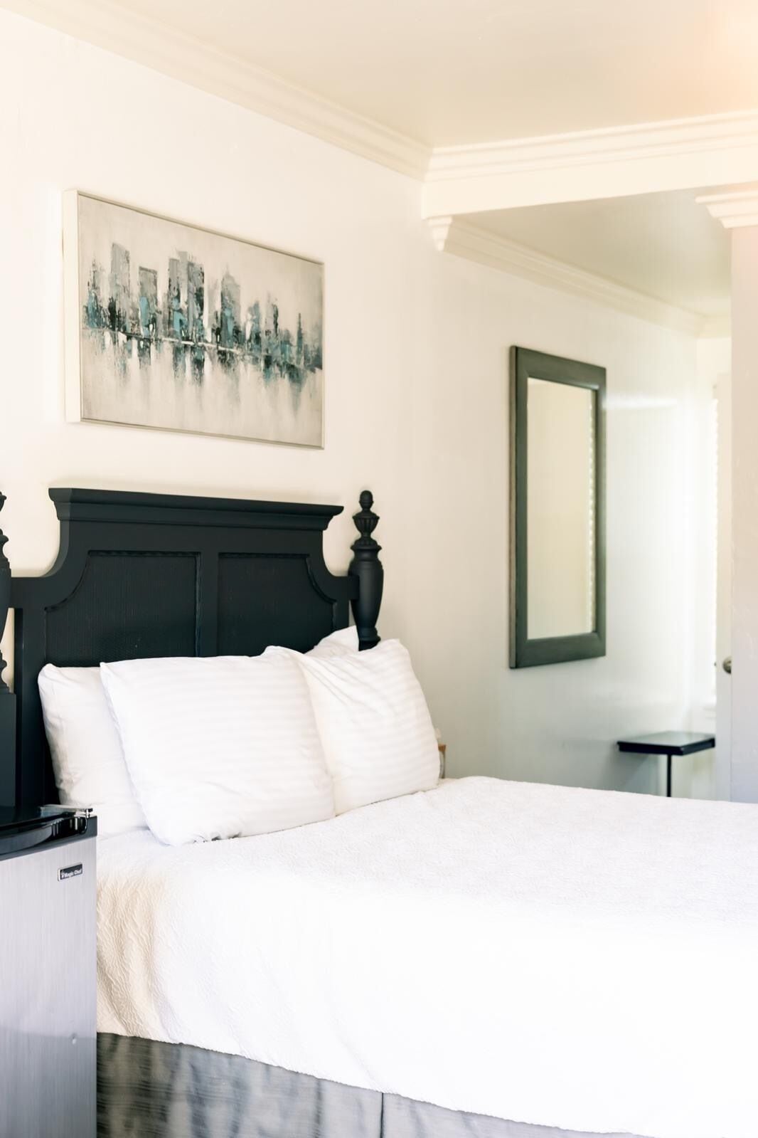 Standard Room, 1 Queen Bed