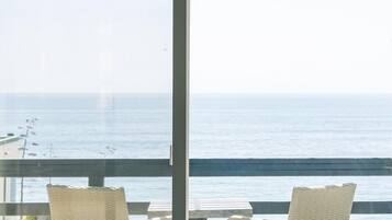 Room, 1 King Bed, Ocean View