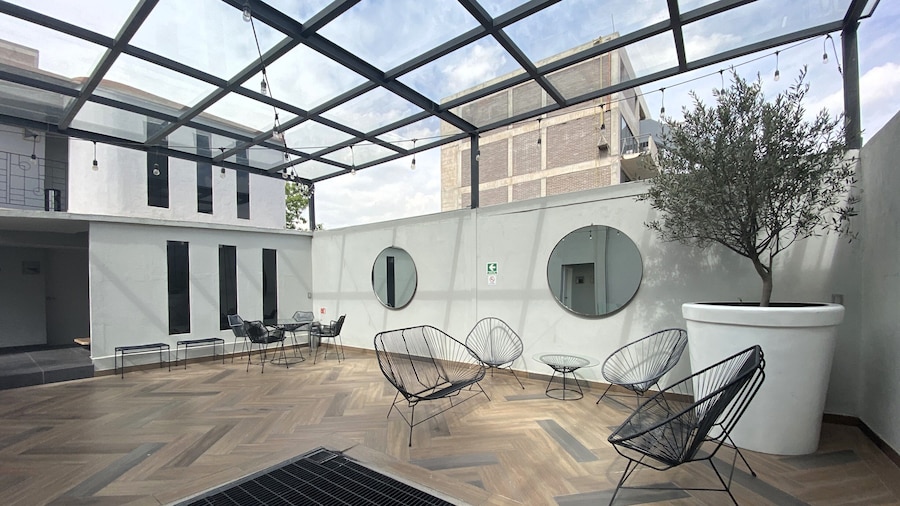 Suites Alcazar