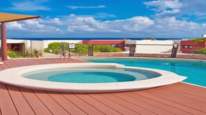 Outdoor pool - Heliko 403 by PRP (Playa del Carmen)