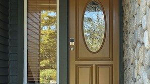 Exterior detail - Snowcreek Resort Vacation Rental 954 (Mammoth Lakes)