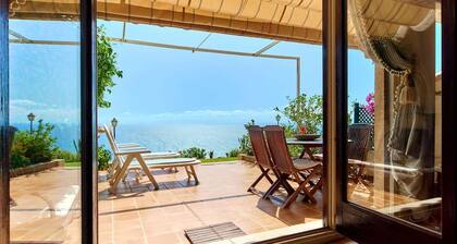 WHERE THE SUN AND THE SEA LIVE / AMAZING VIEW OF 180º OVER THE SEA