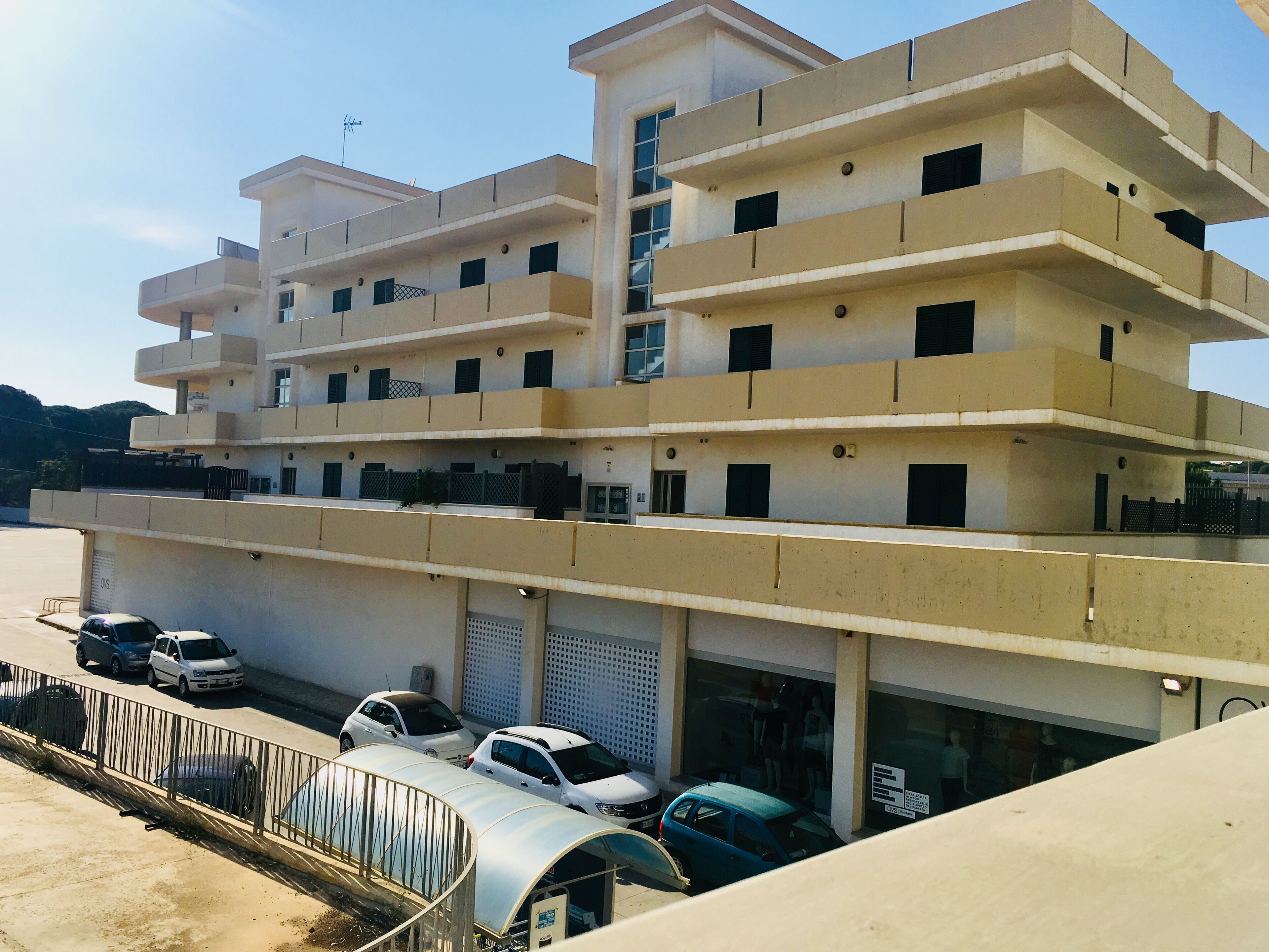 Esterni