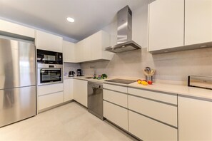 Fridge, microwave, oven, dishwasher