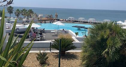 Schönes 3-Bett-Haus im exklusiven Vale do Lobo Resort, 20 Minuten vom Flughafen Faro entfernt