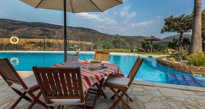 Ein perfektes Paradies fĂŒr Familien inmitten der Natur und so nah an Porto