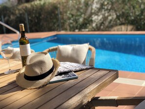 Outdoor pool - Beautiful stylish villa, private pool, peaceful setting, a/c, fibre optic Wifi (Port d'Addaia)