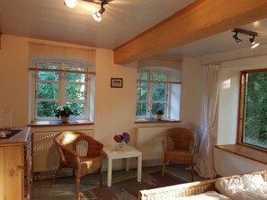 2 habitaciones, tabla de planchar con plancha y wifi gratis 