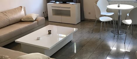 Televisio