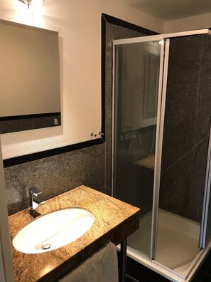 Hiustenkuivaaja, pyyhkeet