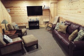 Smart TV, fireplace, video games, DVD player