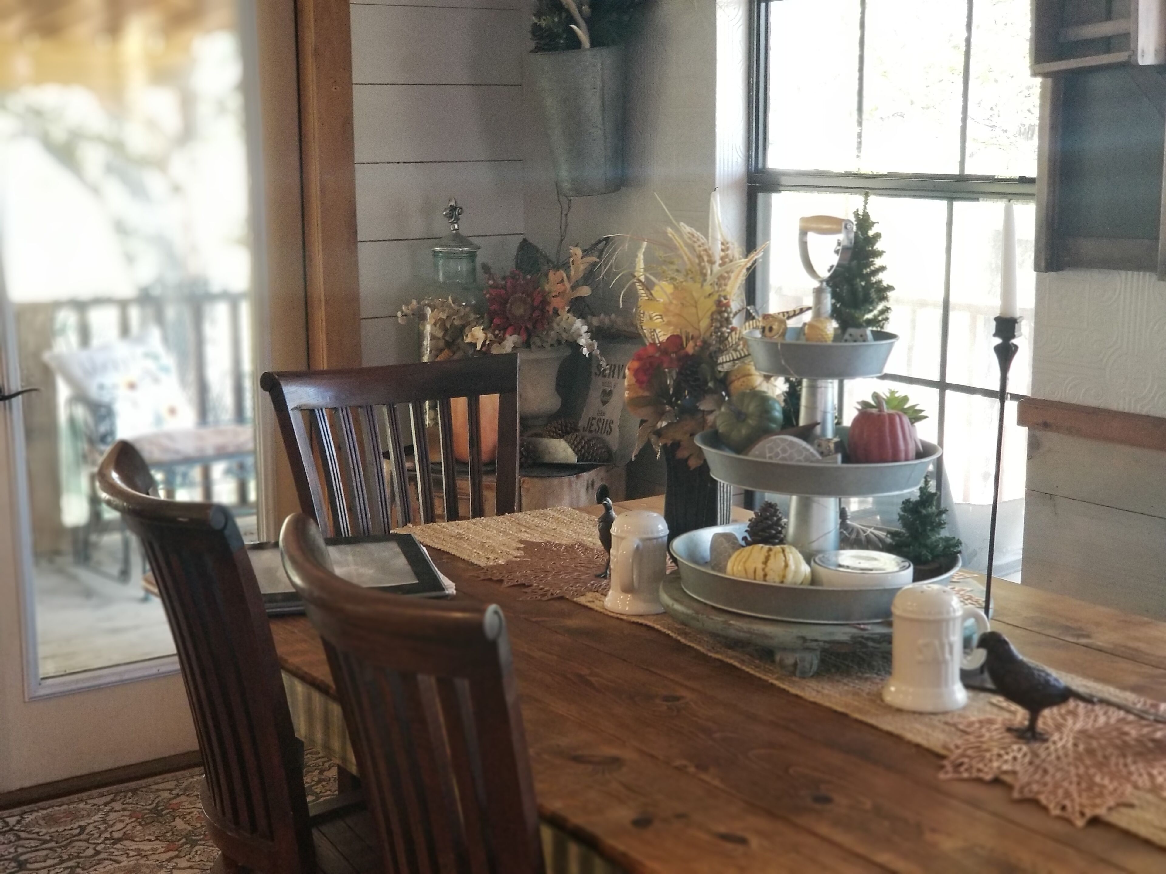 4 Br 2B ,Water veiw w/fountain  Pond House close to Wineries & Brewers