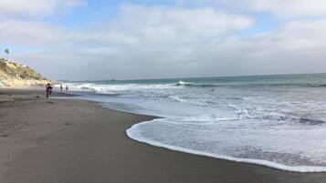 Beach nearby, beach towels