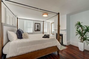 4 dormitorios, tabla de planchar con plancha, cuna de viaje y wifi