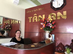 Reception - Tan An Guest House (Ho Chi Minh City)