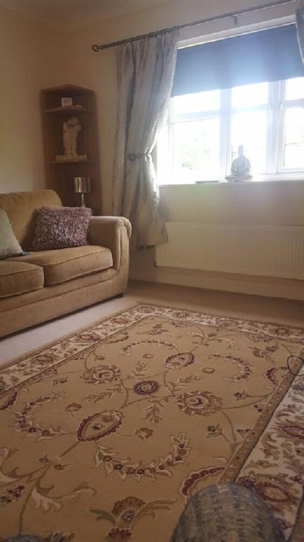 Apartment, 2 Bedrooms | Living room