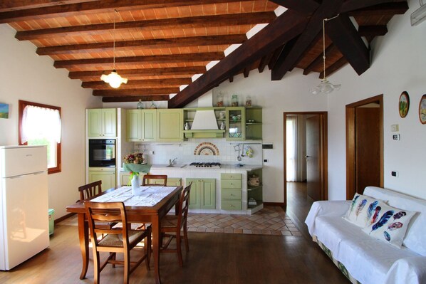 Interior - Panoramic villa with private swimming pool and Jacuzzi, 8 km from Arezzo. A good starting point to v (Arezzo)