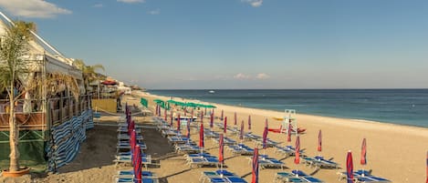 Am Strand, Strandtücher
