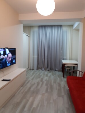 Triple Room | Living room