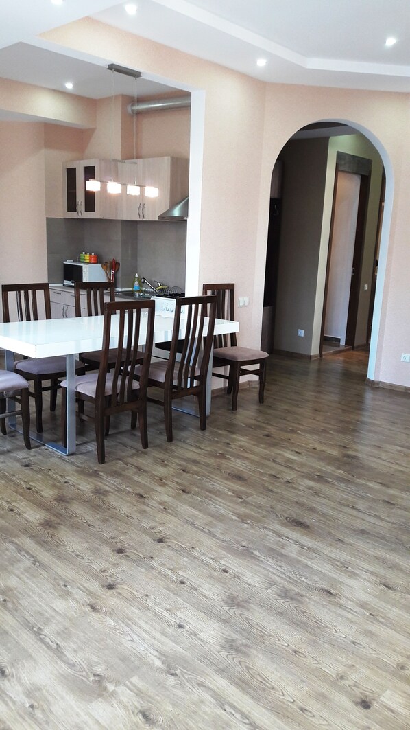 Standard Apartment, 3 Bedrooms | Living room