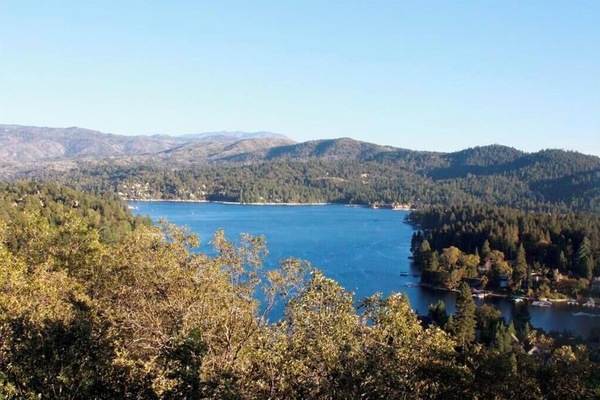 Enjoy sitting on the deck and looking out at the views of nature.