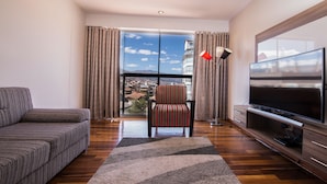 Apartment | Living room | Flat-screen TV - El Sol Cusco Apartamentos (Cusco)