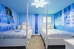 8 bedrooms, iron/ironing board, WiFi, bed sheets