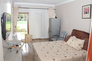 8 dormitorios, tabla de planchar con plancha, wifi y ropa de cama