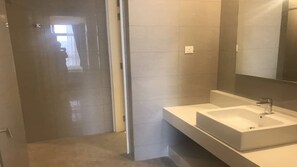 Bathroom - Tribeca hotel          (Bukit Bintang)