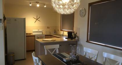 Bussy's Beach House - entspannender ruhiger Urlaub