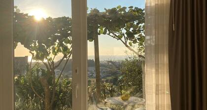 Lavender Sunset House - Lavender Room