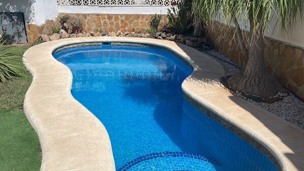 Pool - Discount for rent 4 weeks (Dénia)