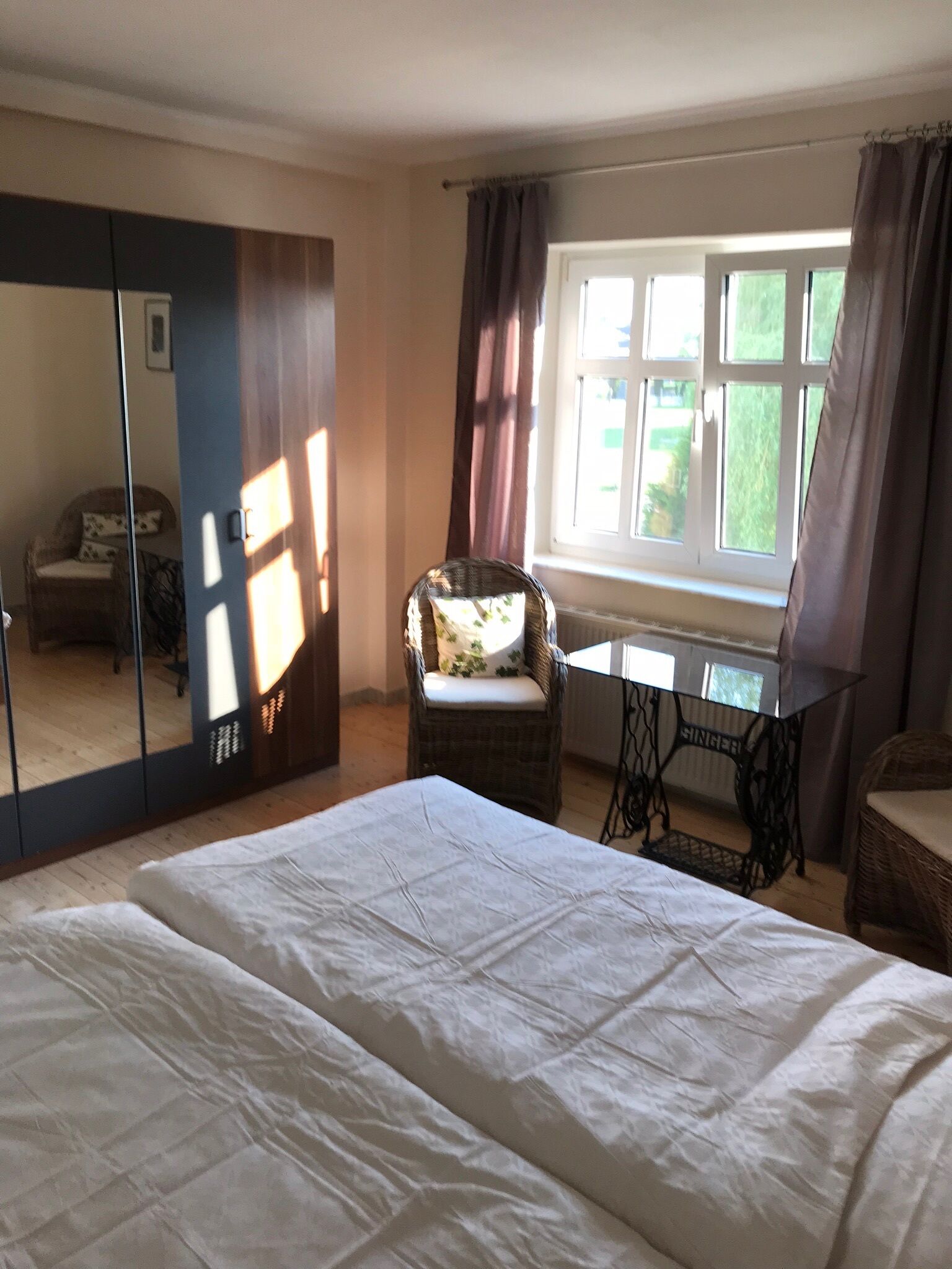 4 bedrooms, Internet, bed sheets