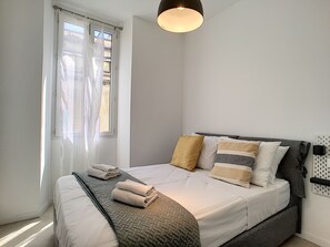 2 bedrooms, iron/ironing board