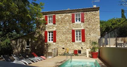 HOLIDAY HOUSE "Lou Mazet d'Aqui"