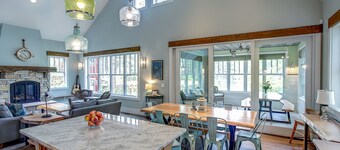 Newly Built Luxury Lakefront Cottage with Fire Pit, Dock, Game Room