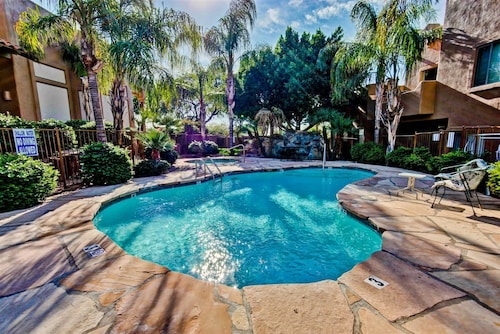 Red Mountain Ranch Country Club Gated Community 2 Kings 1 Queen