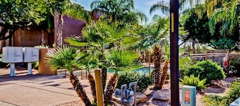Red Mountain Ranch Country Club Gated Community 2 Kings 1 Queen