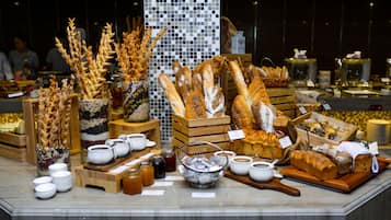 Dagelijks ontbijtbuffet (VND 250000 per persoon)