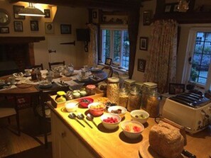 Desayuno completo incluido todos los días