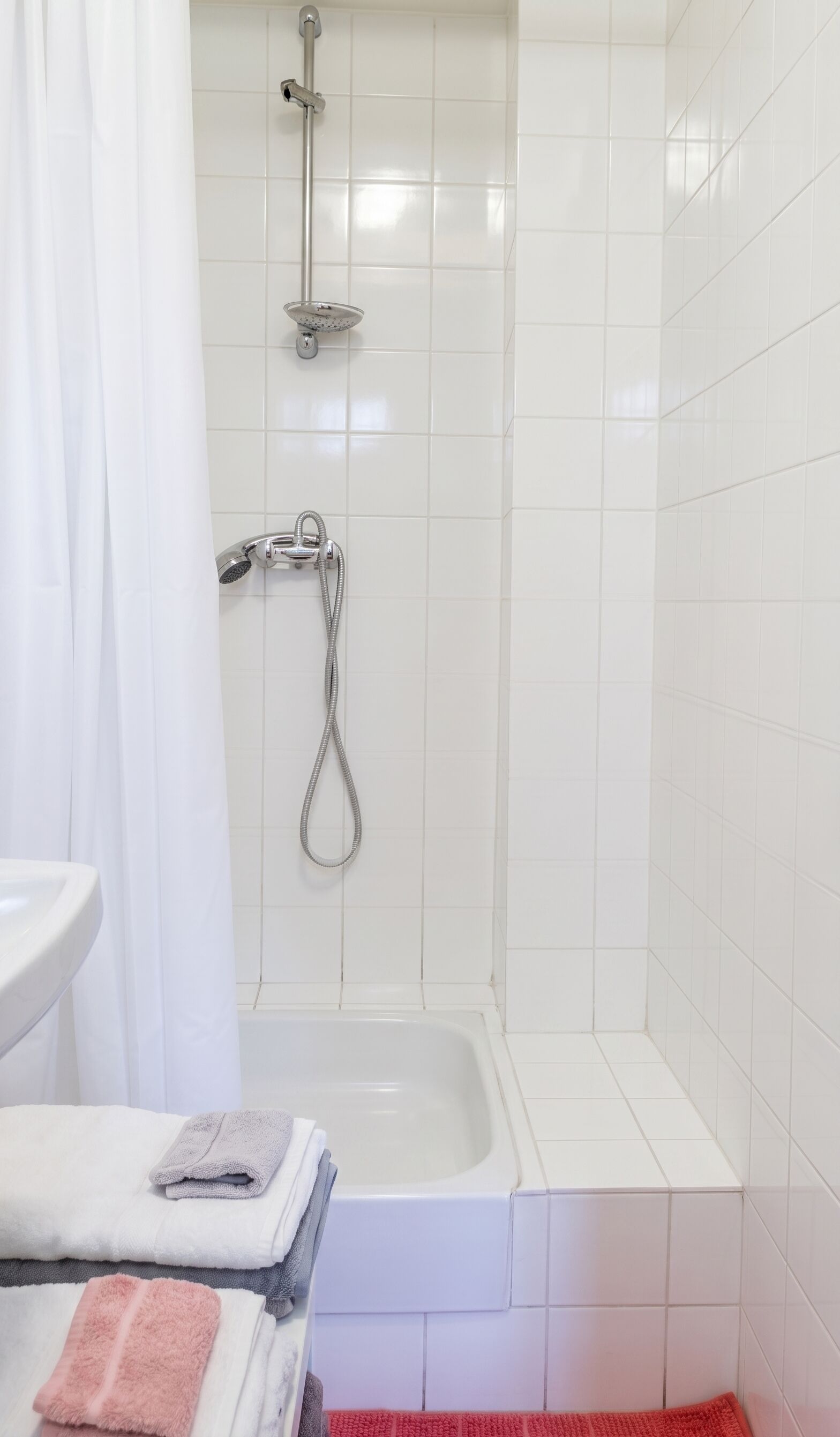 Douche, serviettes fournies
