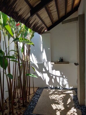 Regadera en el baño